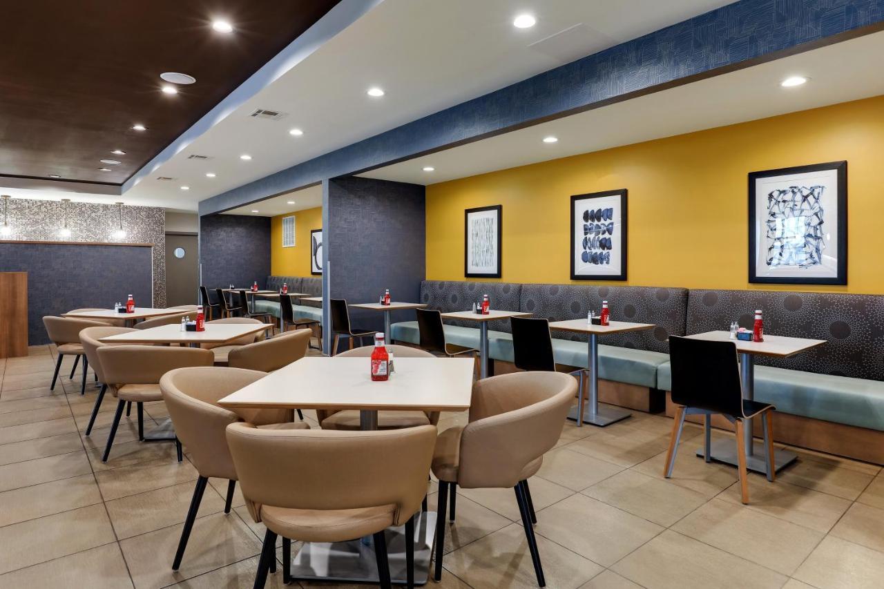 Holiday Inn Mobile Airport By Ihg Extérieur photo